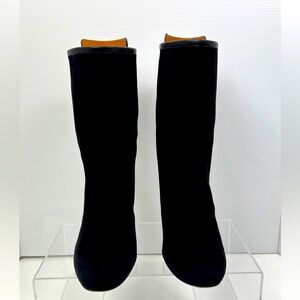 Stuart Weitzman Elegant Black suade Women's Boots